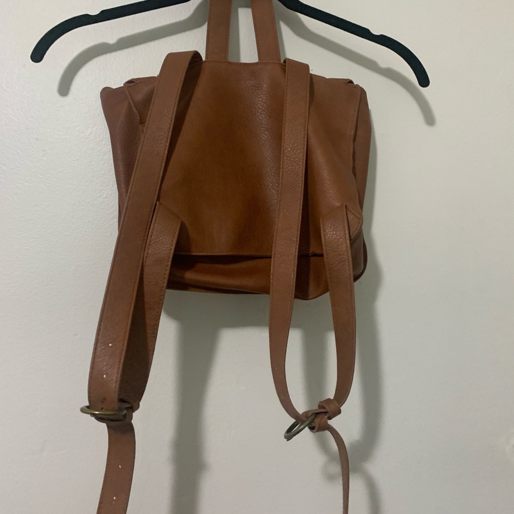 Universal Thread (Target brand) Purse backpack - Picture 2 of 2